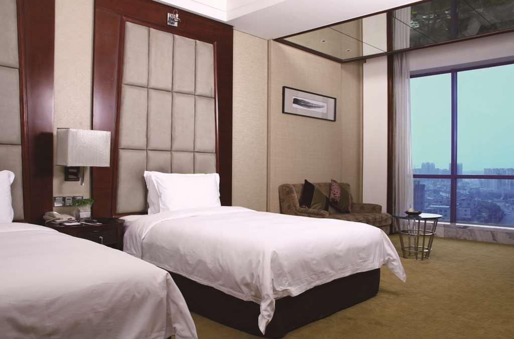 Grand Oriental Hotel Dongguan  Kamer foto